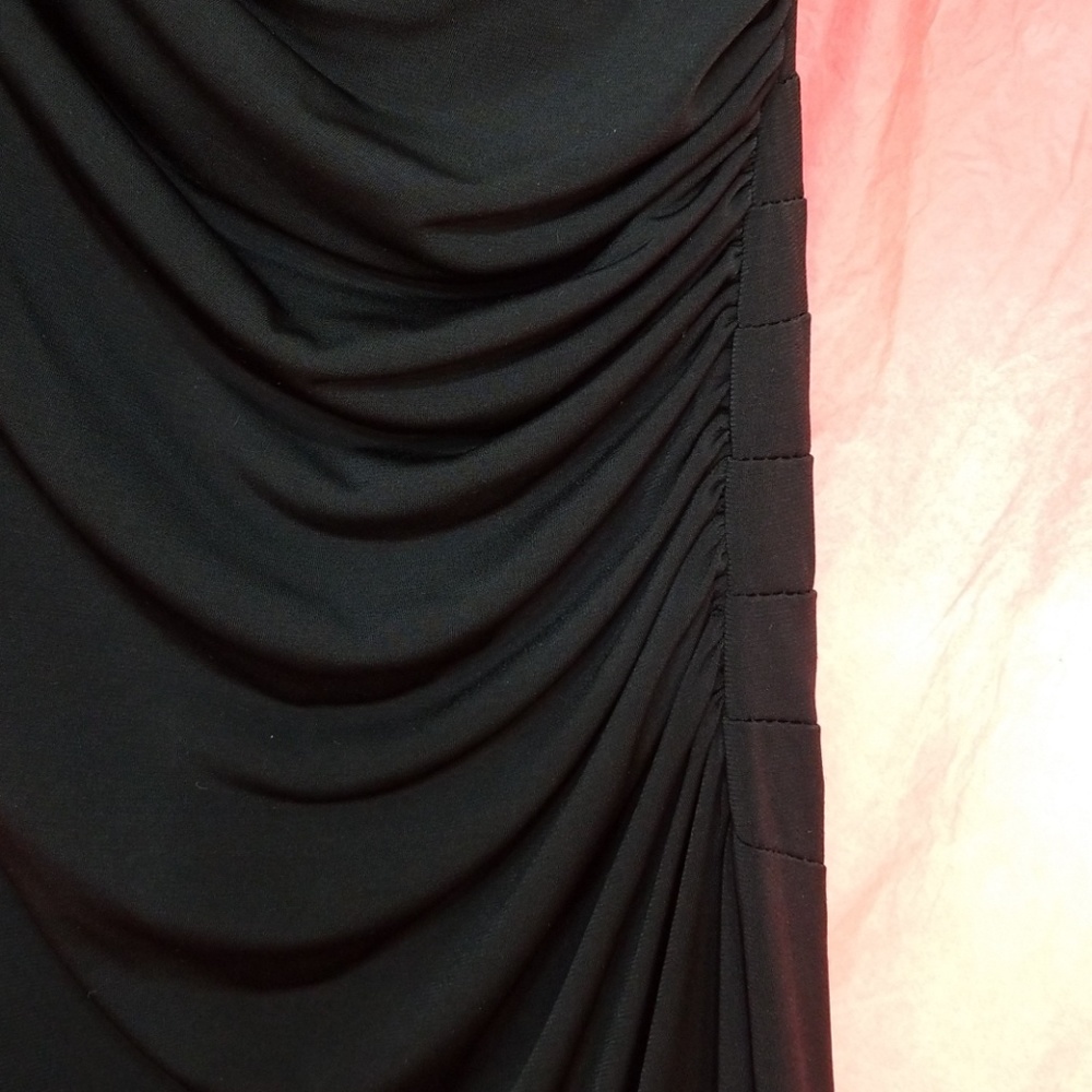 Ruby Rox black shoulder dress - Picture 6 of 8
